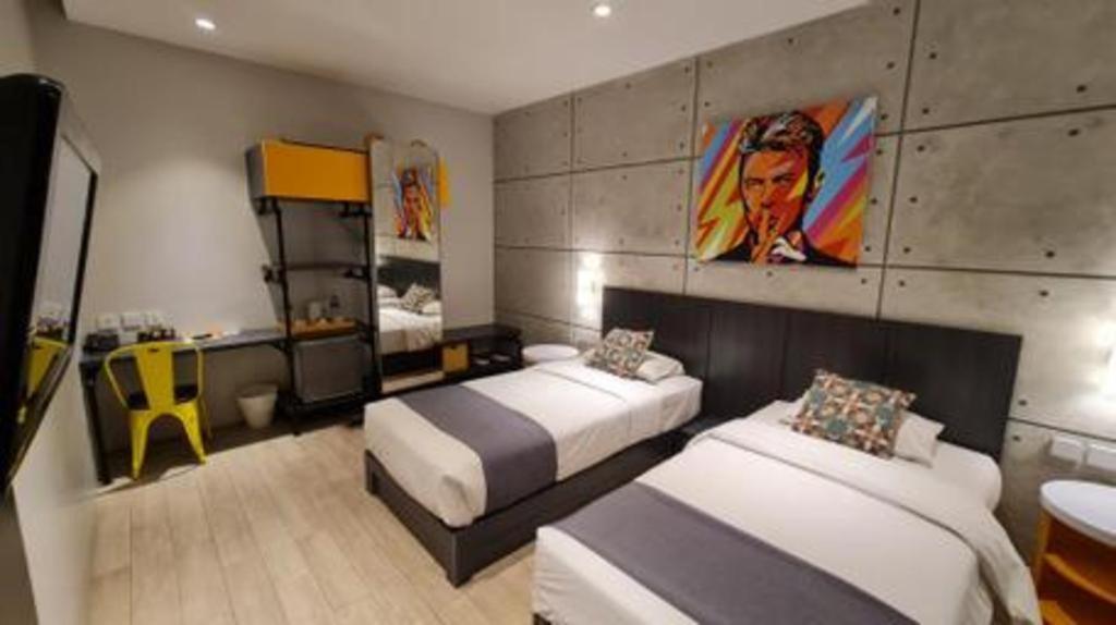Hotel Cemerlang Бандунг Екстериор снимка