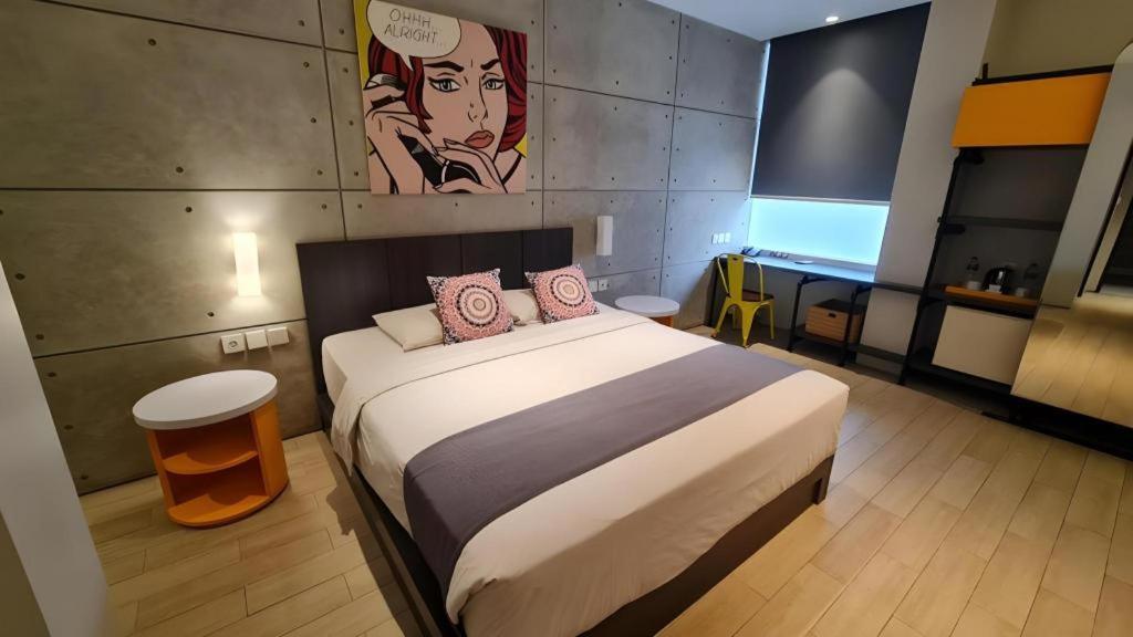 Hotel Cemerlang Бандунг Екстериор снимка